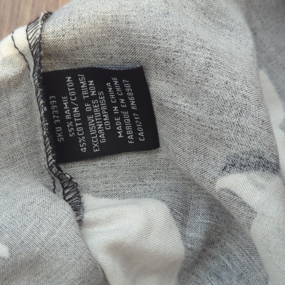 LE CHATEAU | NWT, cotton off the shoulder, Square Neckline, Floral dress, medium - Picture 8 of 8